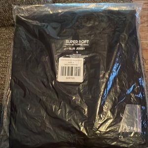 Torrid Super Soft Slub Jersey lace sleeve T - black - Torrid size 3